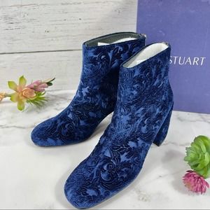 NEW Stuart Weitzman Bacari Ankle Boots in Prussian Romantic Velvet